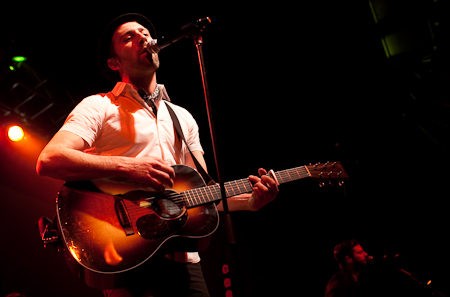Archive photograph for Mat Kearney with Vedera Friday, October 30th at the Knitting Factory