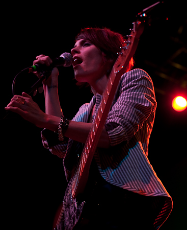 Archive photograph for Mat Kearney with Vedera Friday, October 30th at the Knitting Factory