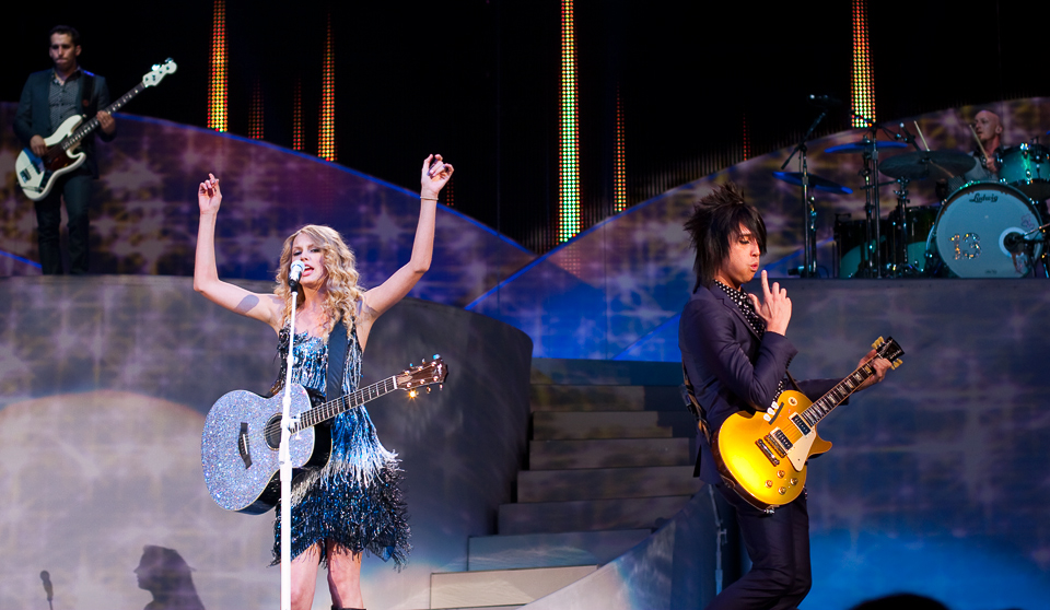 Archive photograph for Gloriana, Kellie Pickler and Taylor Swift Thursday, May 14th at the Spokane Arena