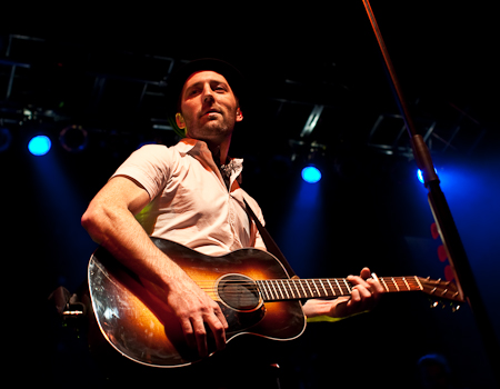 Archive photograph for Mat Kearney with Vedera Friday, October 30th at the Knitting Factory