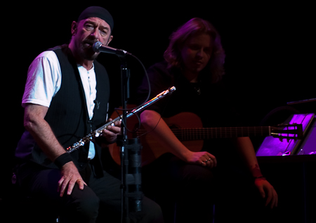 Archive photograph for Ian Anderson Plays The Acoustic Jethro Tull