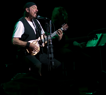 Archive photograph for Ian Anderson Plays The Acoustic Jethro Tull