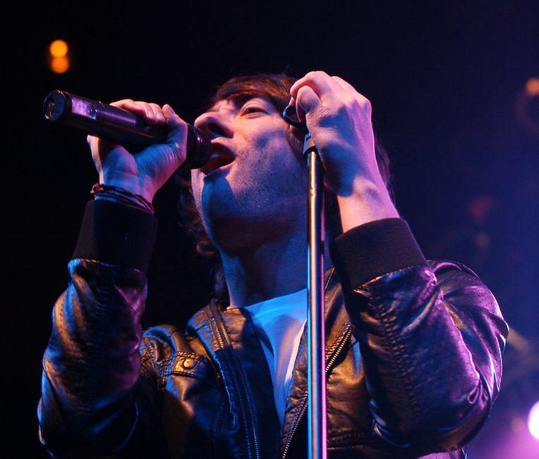 Archive photograph for Plain White T's